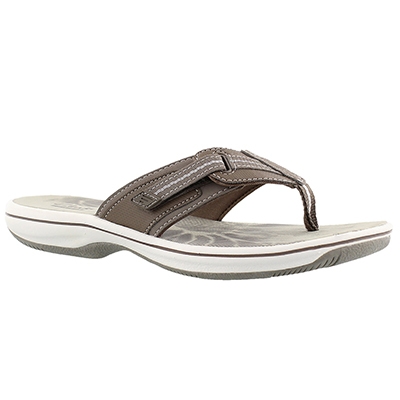 Clarks Sandals | Official Clarks Retailer | SoftMoc.com