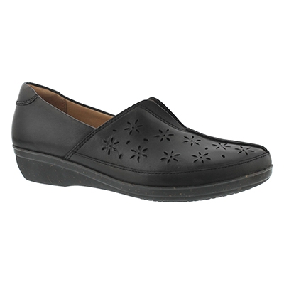 Women's Casual Shoes - Large Selection at SoftMoc.com