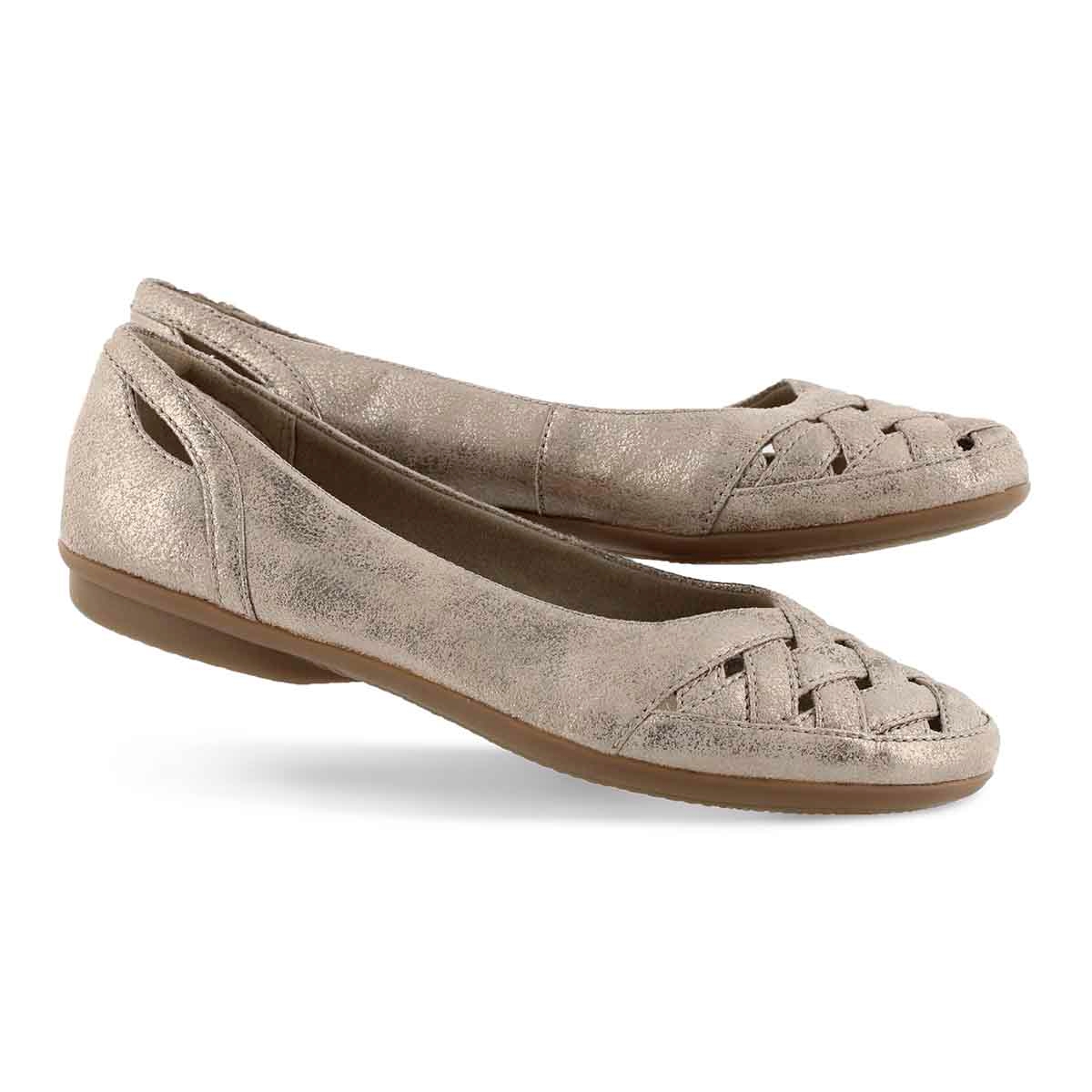 clarks ladies gracelin maze slip on shoe