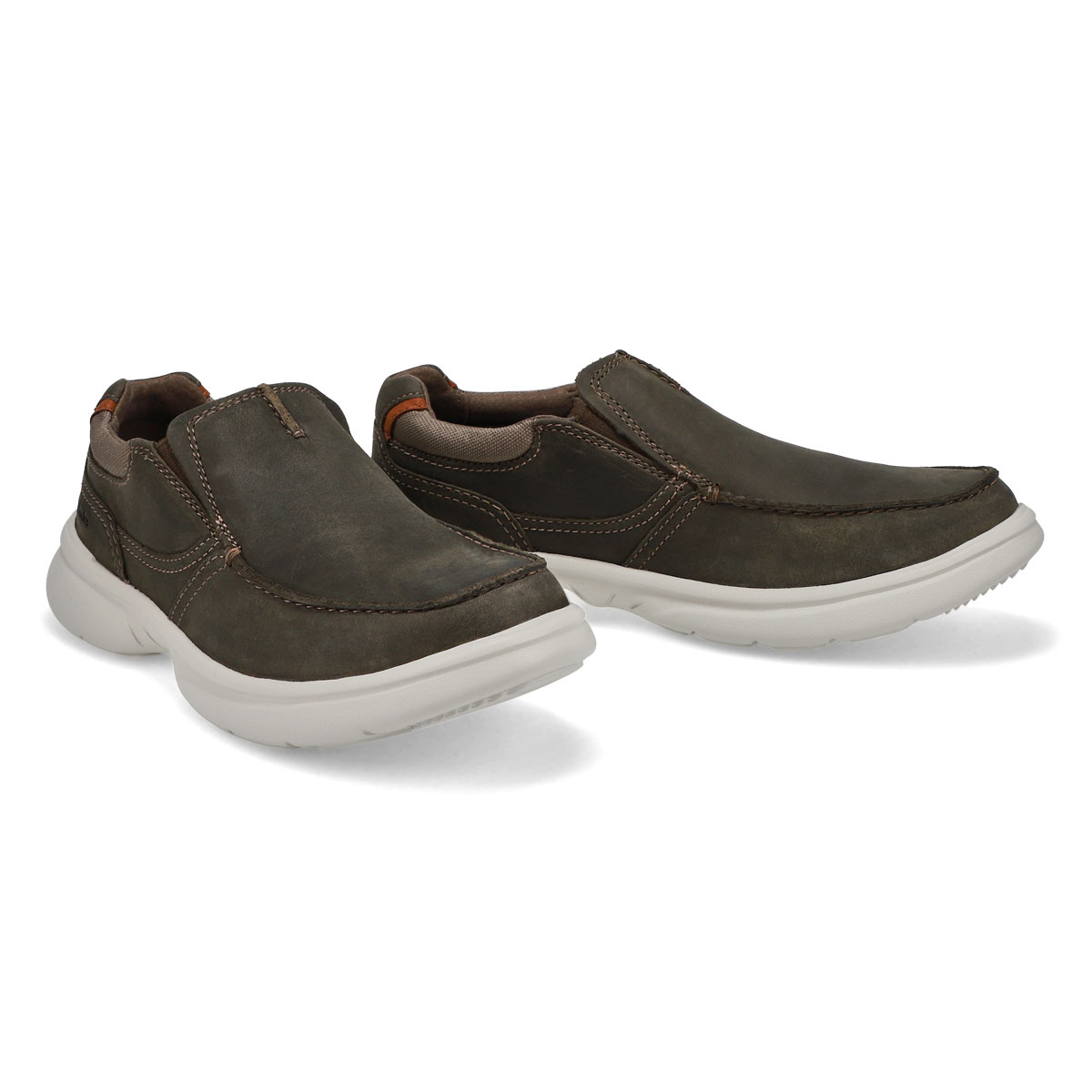 Clarks Men's Bradley Free Casual Wide Loafer | SoftMoc.com