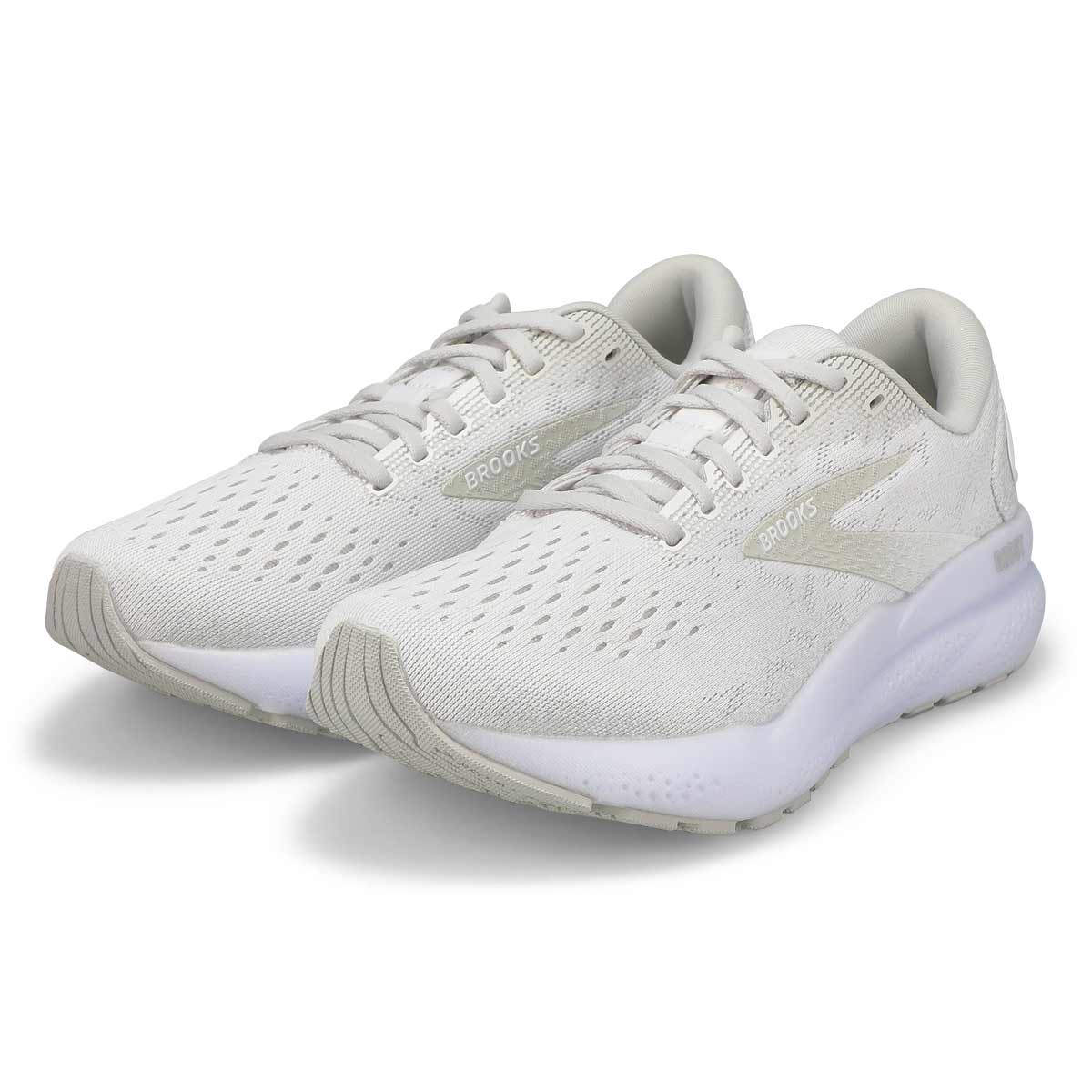 Women's Ghost 16 Lace Up Performance Sneaker - White/White