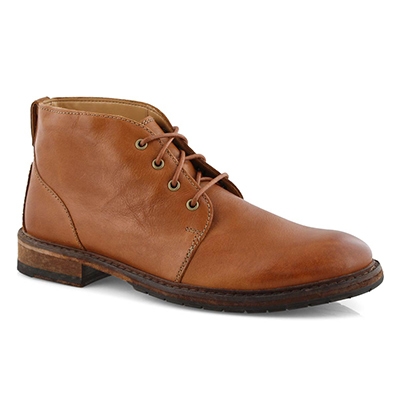 Clarks Men's CLARKDALE BASE tan ankle boots | SoftMoc.com