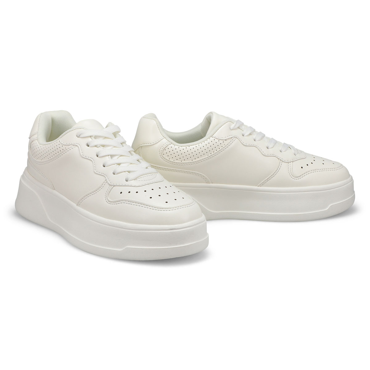 Women's Becket Lace Up Sneaker - White