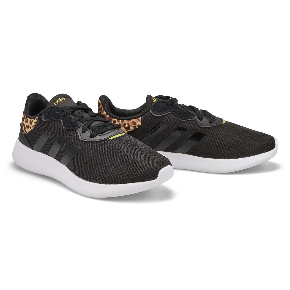 adidas Women's QT Racer 3.0 Sneaker