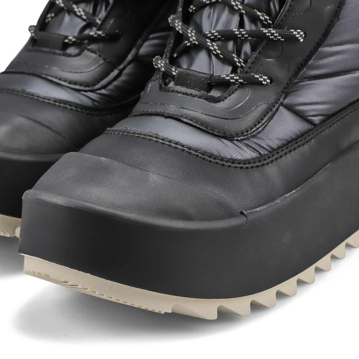 Women's Meridian Waterproof Platform Winter Boot - Black