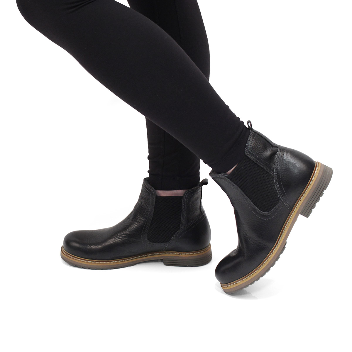 TISHA black chelsea boots | SoftMoc 