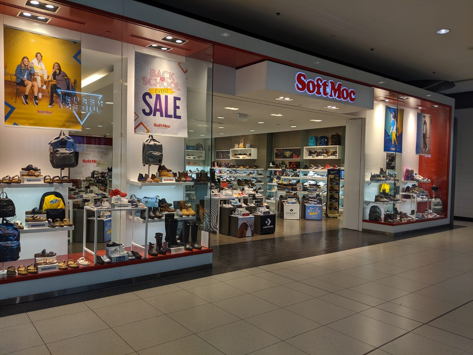 clarks shoes outlet stores locations toronto